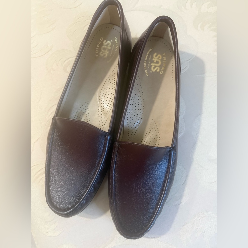 SAS Women's Dark Brown Leather Loafers